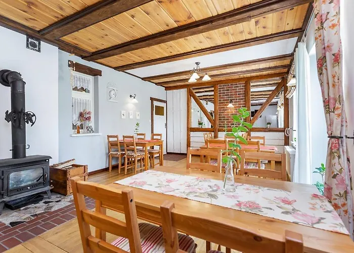 Mazurska Lesniczowka Bed & Breakfast Nowy Zyzdroj